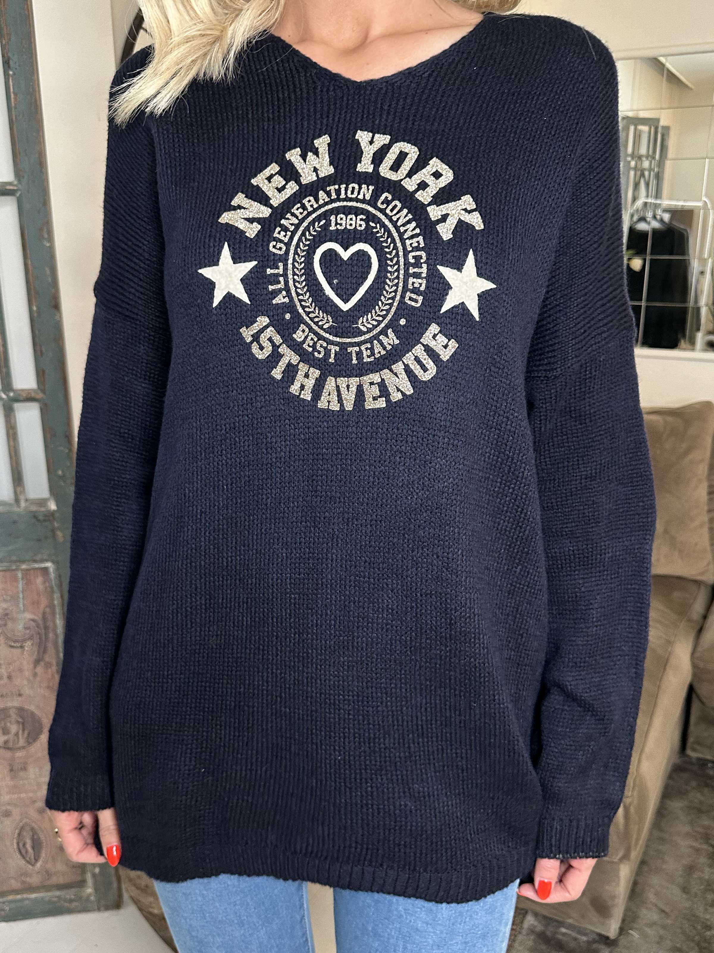 Achilla - Strikbluse med guld print foran